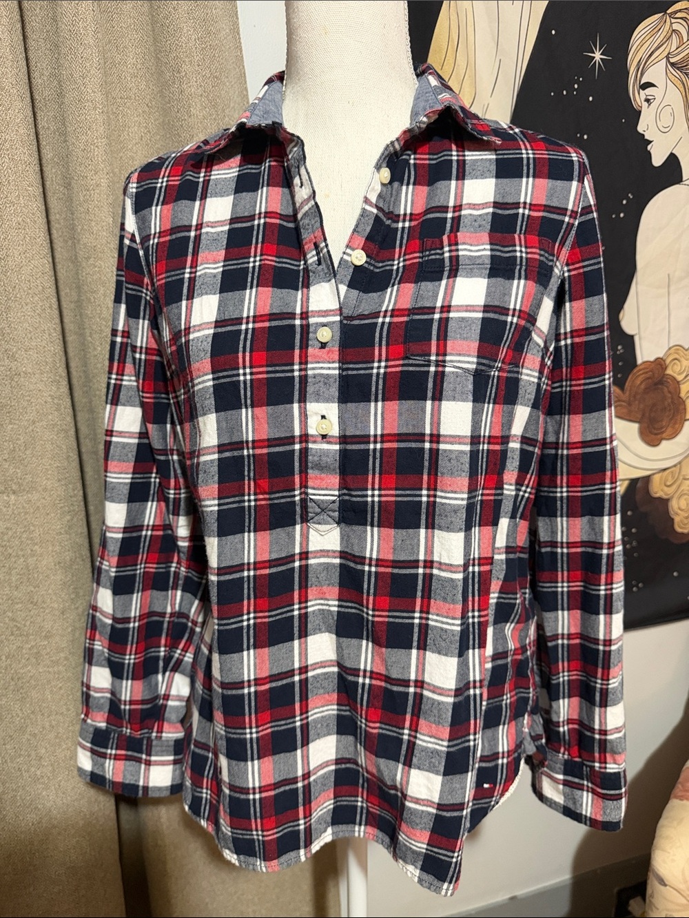 Tommy Hilfiger Red, Navy & White Plaid Button-Front Shirt